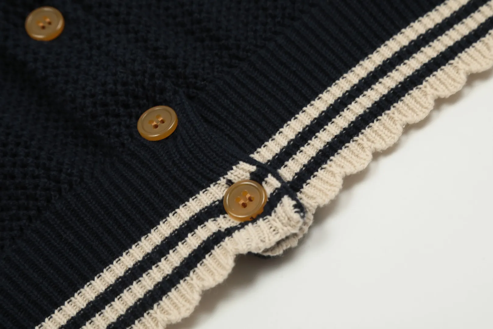 VIVI119# vivienne west wood West Queen Vivian Saturn New Retro "Unisex" Hollow Design Knitted Sweater Wool Round Neck 2024 Spring Latest Style Size: S -M- L Color: Apricot Royal Blue